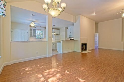 301 Derby Ln, Georgetown TX  78626-6323 exterior