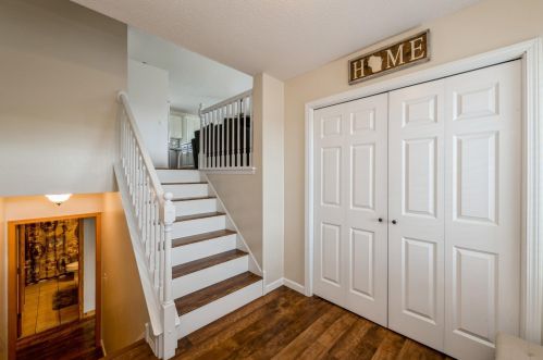 1338 210th Ave, New Johannesburg, WI 54017-6132