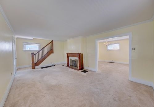 527 Forest St, Marion, OH 43302-5260