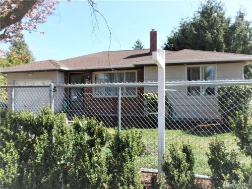 11042 14 Ave, Seattle WA  98125-6428 exterior