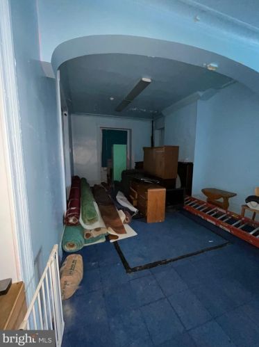 601 Chelten Ave, Philadelphia PA  19126-3825 exterior