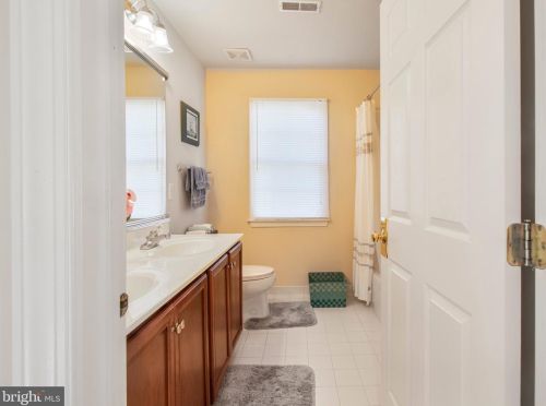 5312 Kernstown Ct, Haymarket VA  20169-4504 exterior