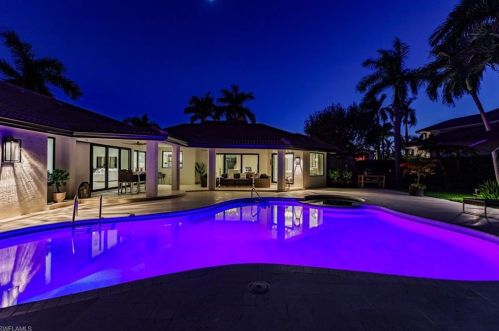 579 Neapolitan Way, Naples FL  34103-8567 exterior
