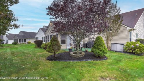 23 Morning Glory Ln, Lakewood NJ  08701-5718 exterior