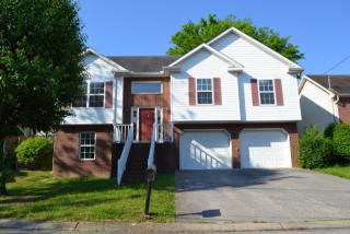 110 Edgewater Pl, Hendersonville, TN 37075-6503