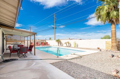 2915 Mcculloch Blvd, Lake Havasu City AZ  86403-5428 exterior