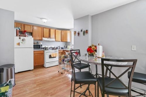 18 Russell St, South Fallsburg NY  12779-5717 exterior
