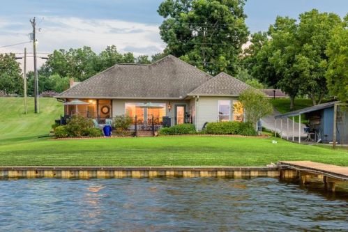 10251 Island Rd, Ventress, LA 70783-3212