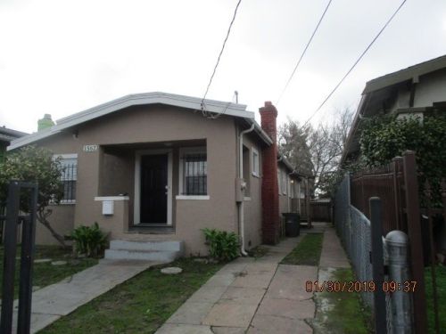1562 79th Ave, Oakland, CA 94621-2644