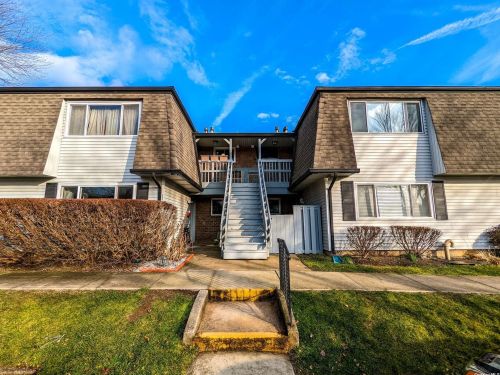 55 Feller Dr, Central Islip, NY 11722-1209
