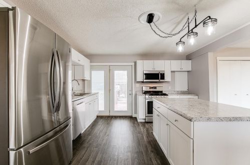 805 3rd St, Princeton MN  55371-1513 exterior