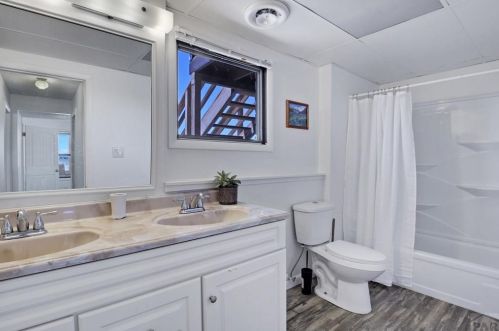 1045 Jaroso Dr, Pueblo CO 81007 exterior