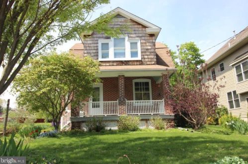 417 Central Ave, Souderton, PA 18964-1447