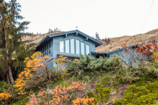 1431 Skyline Dr, Wenatchee, WA 98801-3233