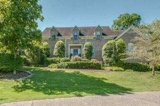205 Woodford Pl, Nashville, TN 37215-5806