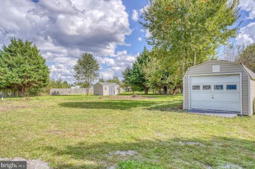 751 Fernwood Dr, Harrington DE  19952-6017 exterior