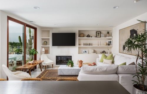 121 Via Waziers, Newport Beach, CA 92663-5517