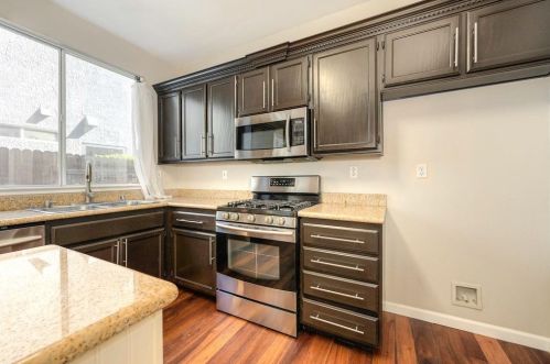 11407 Gold Station Dr, Rancho Cordova CA  95670-6209 exterior