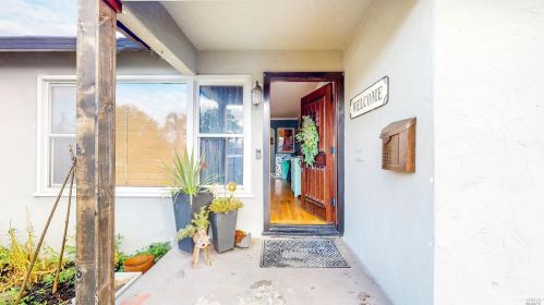 1132 Janero Dr, Santa Rosa, CA 95407-7165
