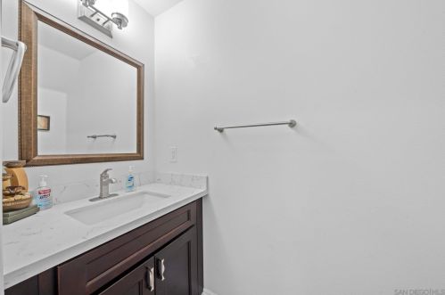 7891 Railroad Ave, Riverside CA  92504-4139 exterior