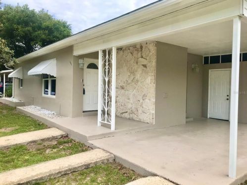 1301 Whitewood Dr, Deltona, FL 32725-5605