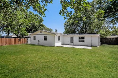 5321 Hillside Dr, Orlando FL  32810-1711 exterior