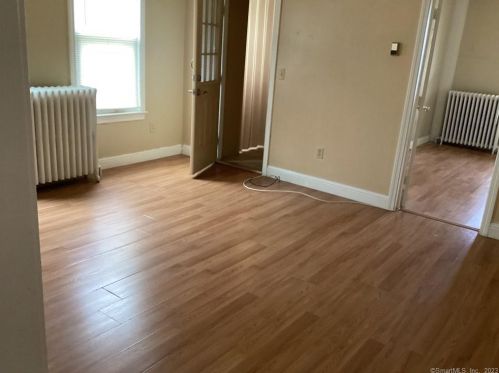 27 Dwight St, New Britain CT  06051-2314 exterior