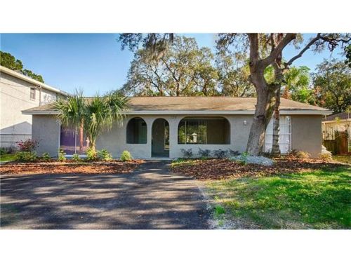 126 Shore Drive Pl, Oldsmar, FL 34677-3614