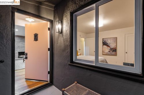 4817 Brookdale Ave, Oakland CA  94619-2510 exterior