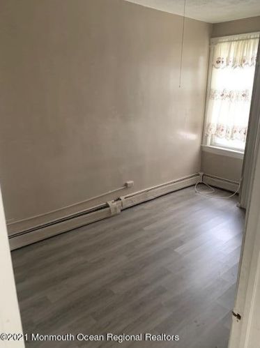 13 20 St, Bayonne NJ  07002-1641 exterior