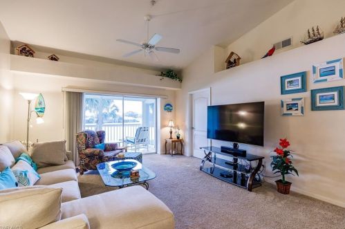 26450 Sunderland Dr, Bonita Springs, FL 34135-2354