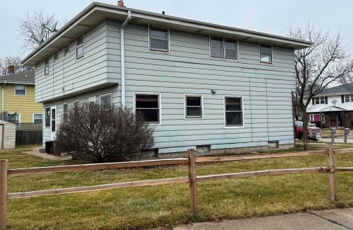 10911 Langlade St, Milwaukee WI  10913-1318 exterior