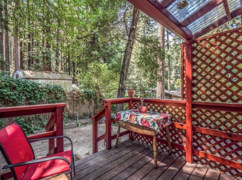 715 Trinkling Creek Dr, Lompico CA  95018-8821 exterior