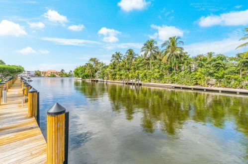 800 Andrews Ave, Delray Beach FL  33483-7246 exterior
