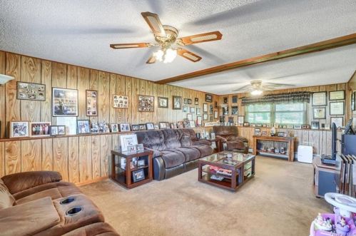 1532 Route 208, Washingtonville NY  10992-1916 exterior