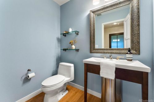 422 Cook St, Denver CO  80206-4425 exterior