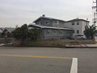 3762 3rd Ave, Los Angeles CA  90018-4247 exterior