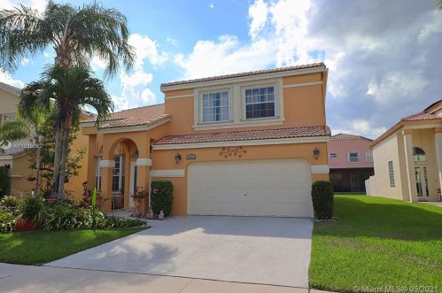 660 155th Ter, Hollywood, FL 33028-1505