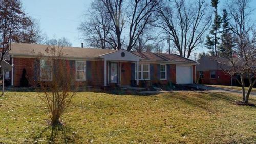 8509 Rhett Butler Dr, Louisville, KY 40242-3027