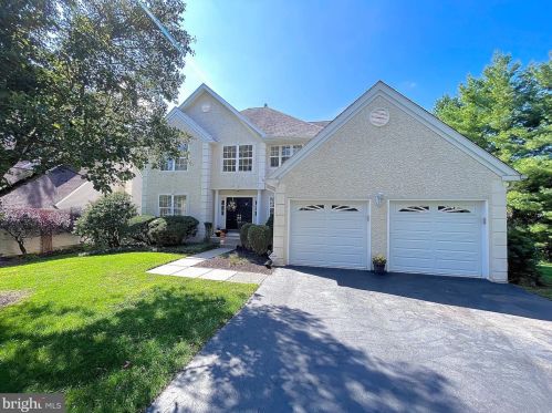1409 Colonial Dr, Boothwyn, PA 19060-2118