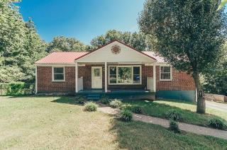 143 Keith Dr, Clarksville, TN 37043-6304