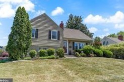 573 Hidden Valley Rd, Norristown, PA 19406-1709