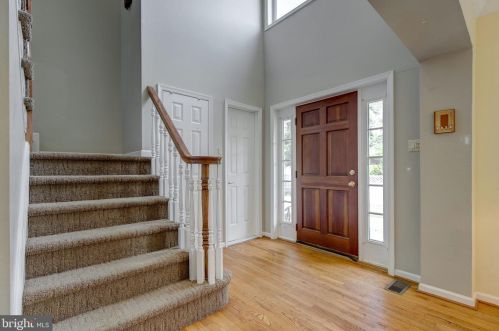 252 Highland Ave, Wayne, PA 19087-4751
