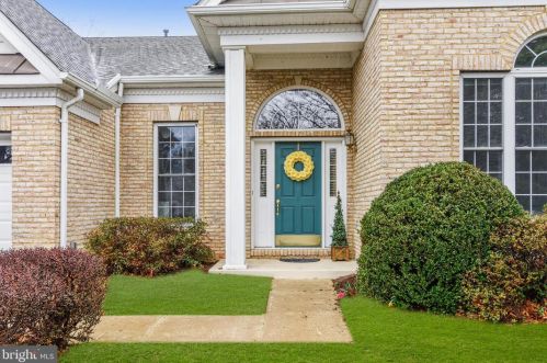 5312 Trevino Dr, Haymarket, VA 20169-3159
