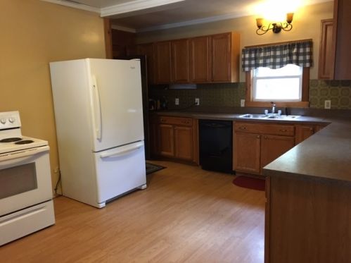 28 Spring St, Columbia, NH 03576-3795