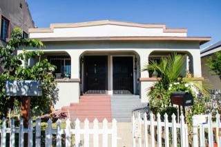629 41st Dr, Los Angeles CA  90037-2016 exterior
