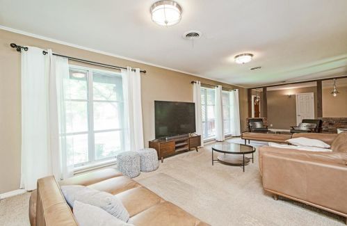 522 Highland Blvd, Richardson TX  75081-4270 exterior