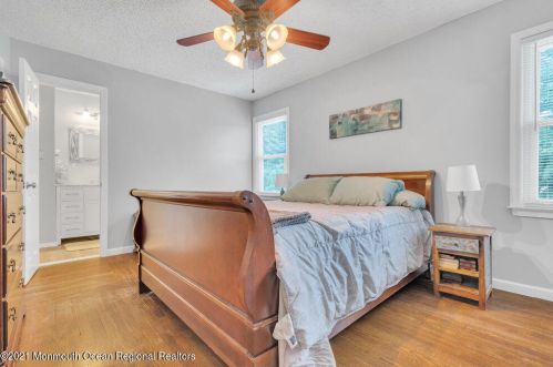 34 Wyoming Dr, Jackson Twp NJ  08527-1544 exterior
