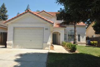 9674 Sharon Ave, Fresno, CA 93720-1422