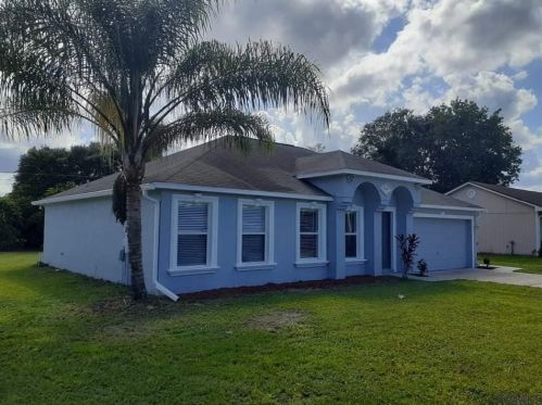 2788 Courtland Blvd, Deltona, FL 32738-2058